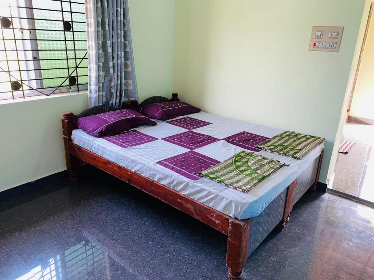 Prajwal Home Stay 함피 객실 사진