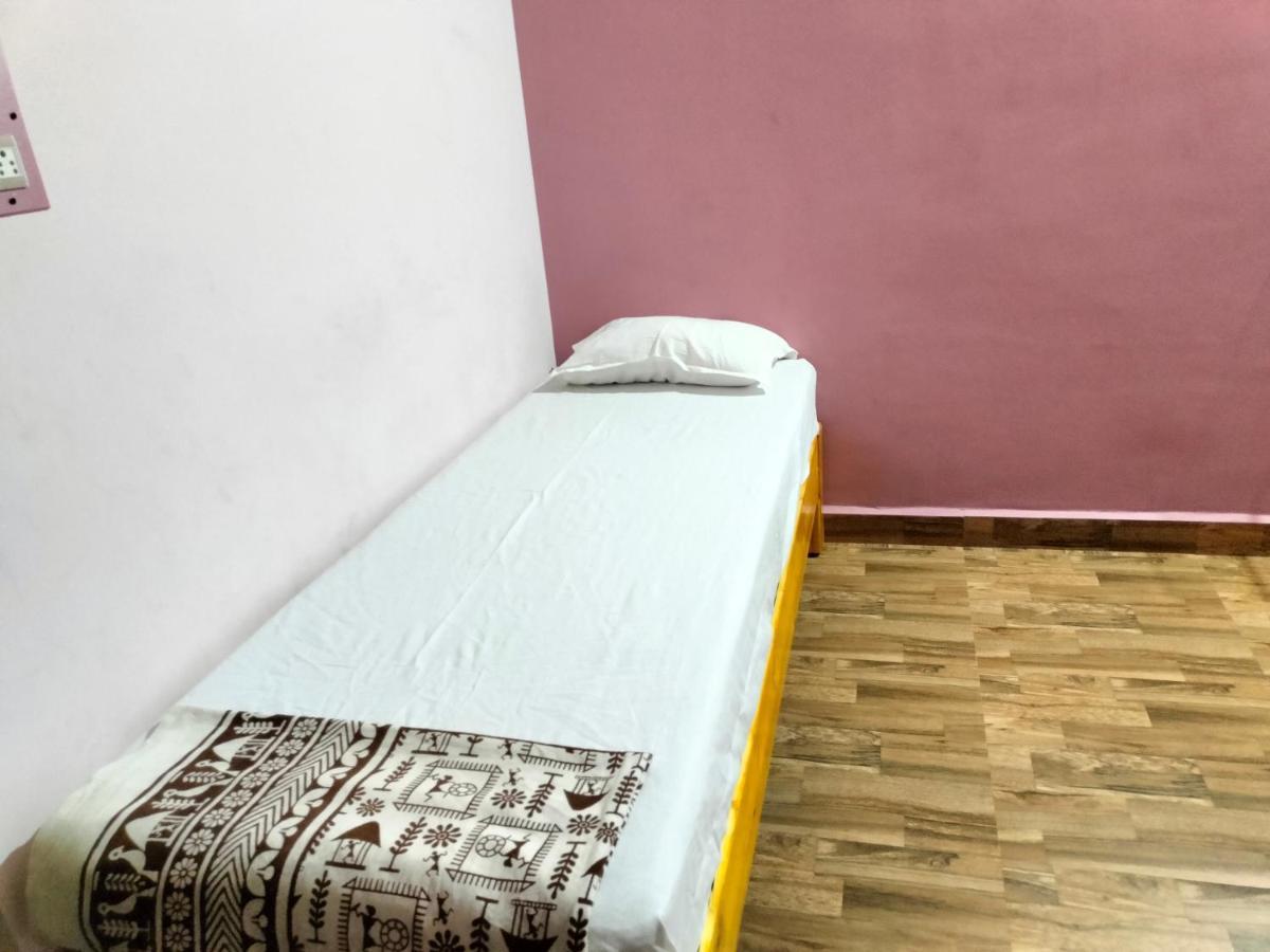 Prajwal Home Stay 함피 외부 사진