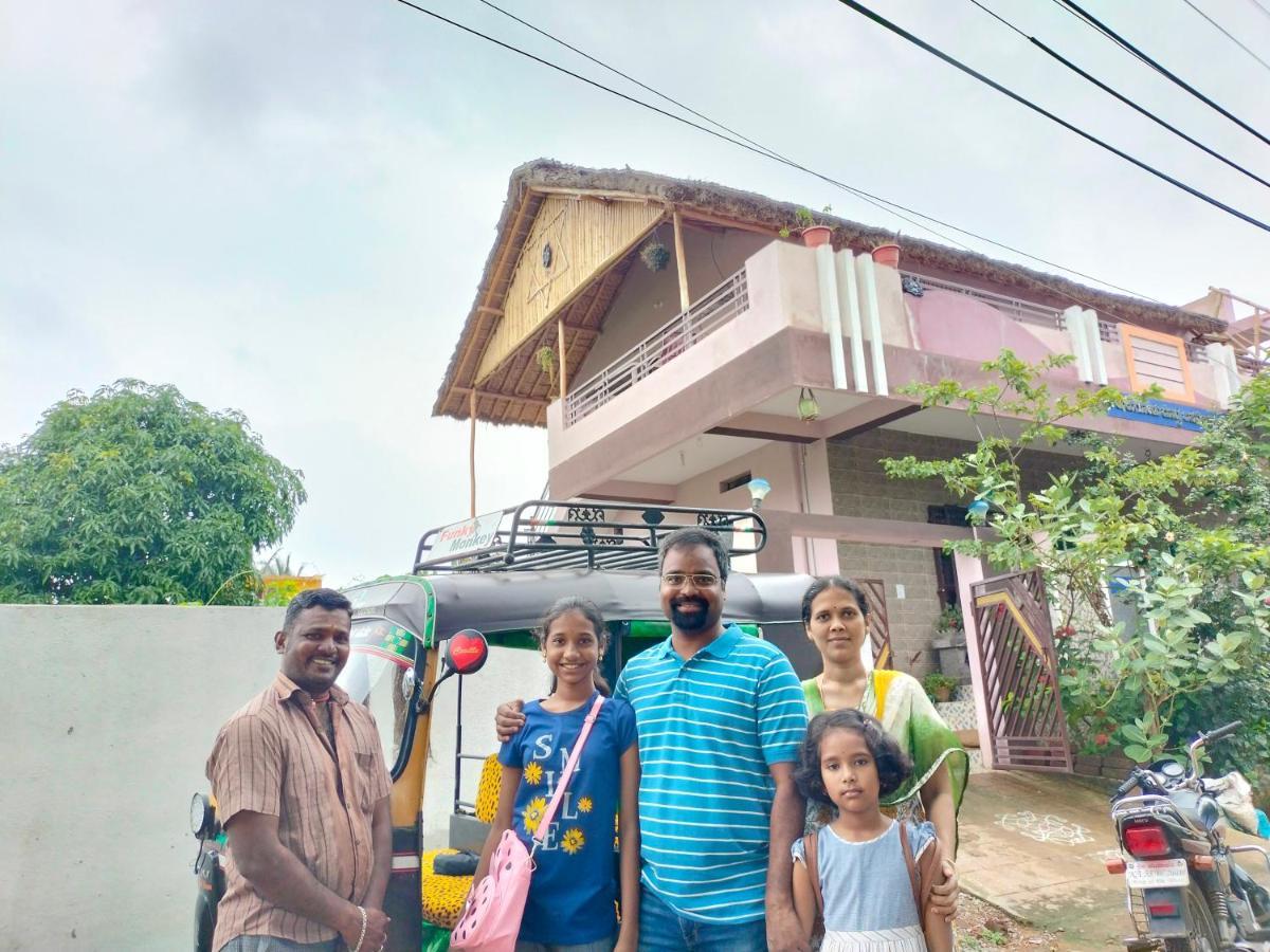 Prajwal Home Stay 함피 외부 사진