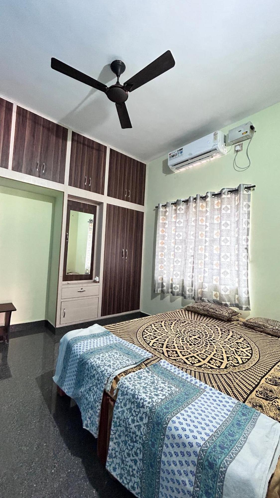Prajwal Home Stay 함피 객실 사진